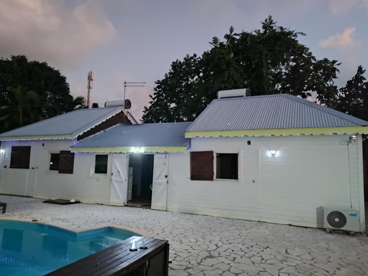 Bungalow 2 Ch A St Francois Hébergement de vacances